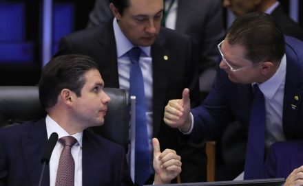 Ribercon - Câmara restabelece voto secreto em PEC da Blindagem